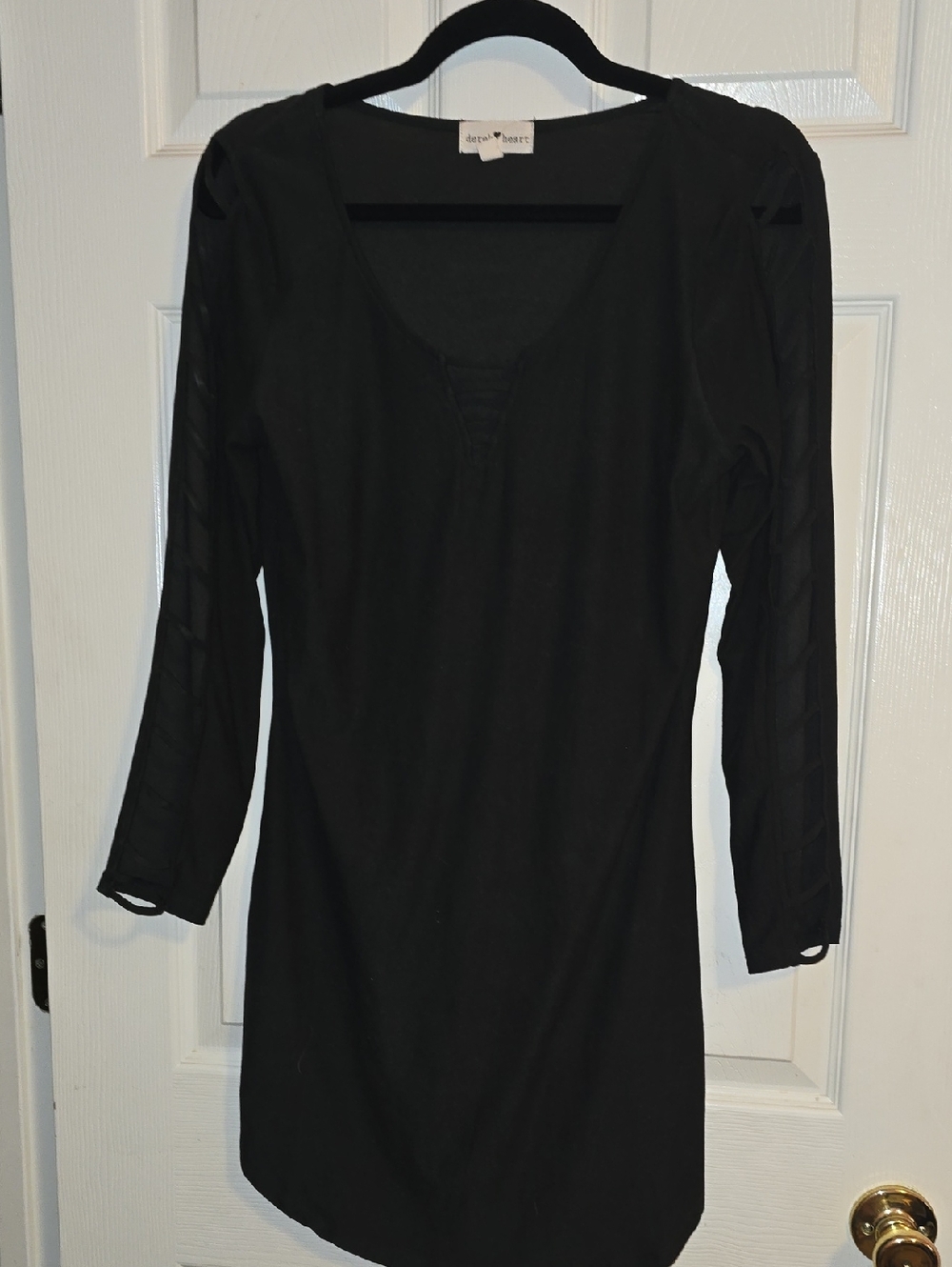 Derek‎ Heart Black Long Sleeve Scoop-Neck Tunic Dress